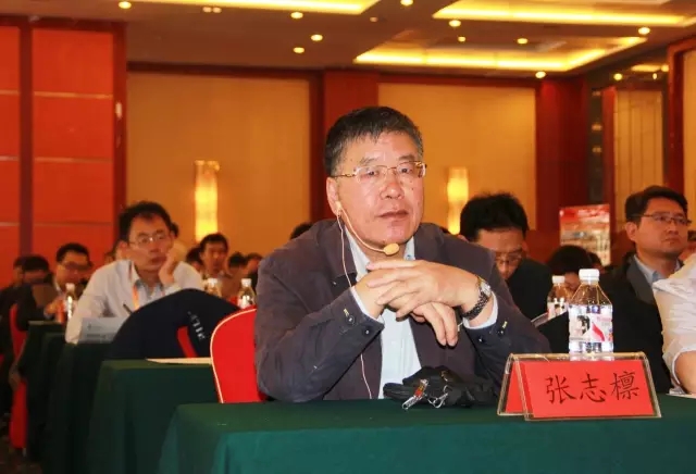 國家兩化融合試驗(yàn)區(qū)專家組成員、中國石化聯(lián)合會(huì)兩化融合首席專家張志檁 國家兩化融合試驗(yàn)區(qū)專家組成員、中國石化聯(lián)合會(huì)兩化融合首席專家張志檁